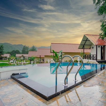 Ninad Homestays Karjat Dış mekan fotoğraf