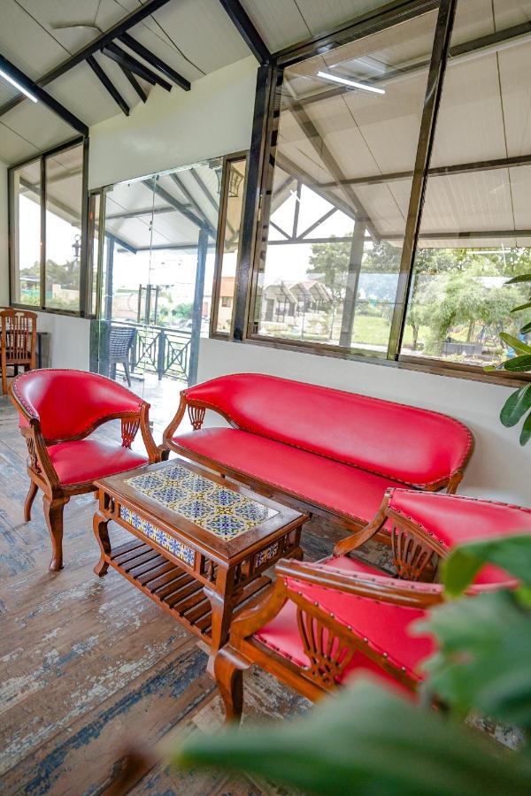 Ninad Homestays Karjat Dış mekan fotoğraf
