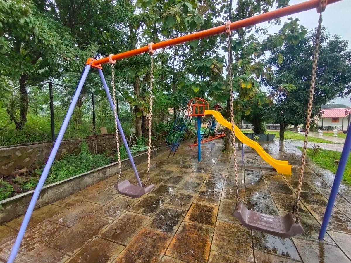 Ninad Homestays Karjat Dış mekan fotoğraf